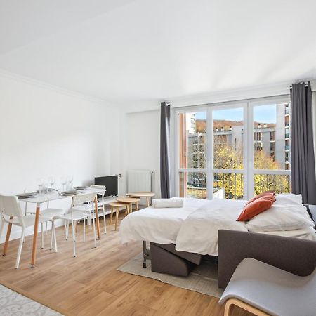 Chic Apart With Parking Apartment Chaville Exterior photo